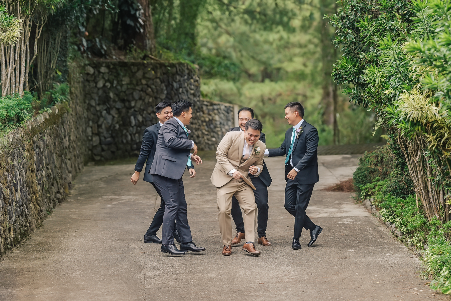 groom's entourage